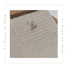 COLECCIÓN INVIERNO. Toquilla bebé niña BALLET Paz Rodríguez
