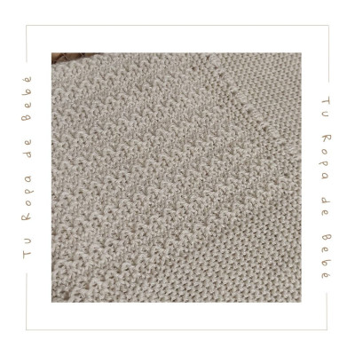 COLECCIÓN INVIERNO. Toquilla bebé niña BALLET Paz Rodríguez