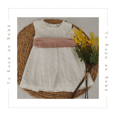 COLECCIÓN VERANO. Vestido perforado bebé niña Pipos