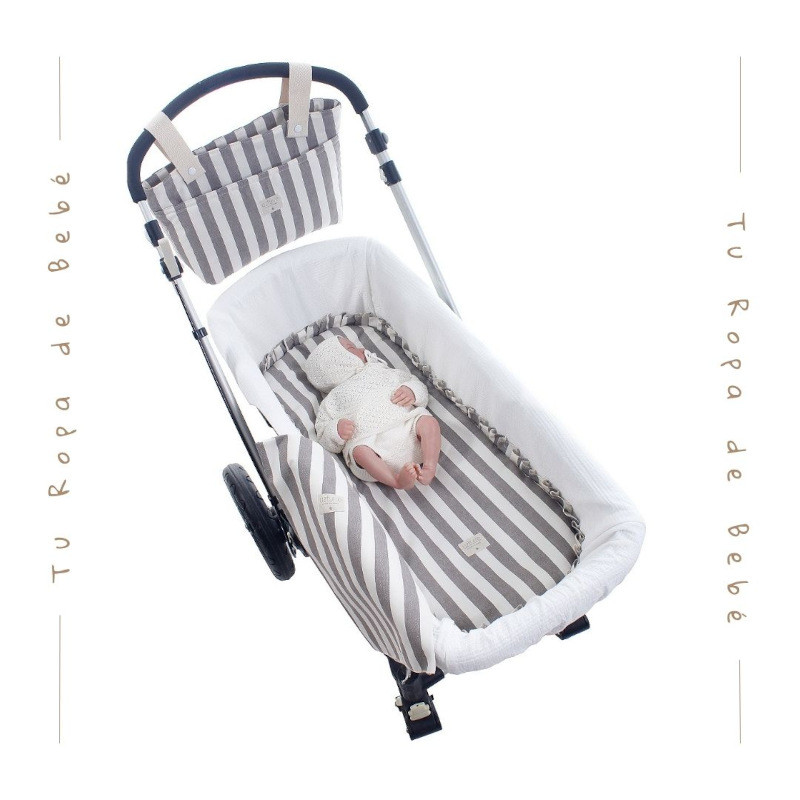 NUEVA COLECCIÓN. Pack bajera capazo interior y muselina bebé RAYA Uzturre