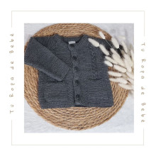 COLECCIÓN INVIERNO. Chaqueta larga bebé niño Sardón