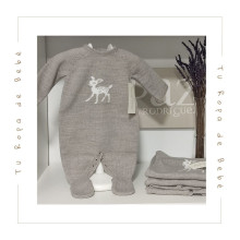 COLECCIÓN INVIERNO. Pelele largo bebé TAUPE Martín Aranda