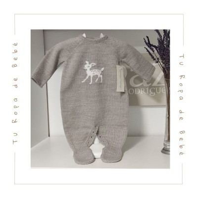 COLECCIÓN INVIERNO. Pelele largo bebé TAUPE Martín Aranda