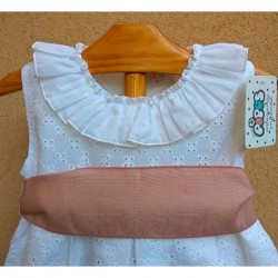 COLECCIÓN VERANO. Vestido troquelado