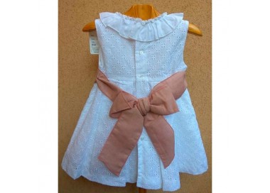 COLECCIÓN VERANO. Vestido troquelado