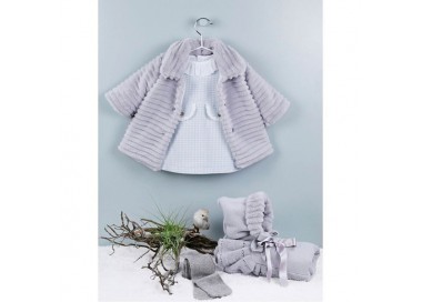 COLECCIÓN INVIERNO. Abrigo PELO LISTADO