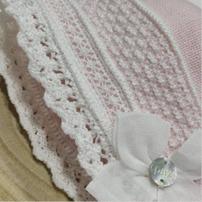 COLECCIÓN INVIERNO. Capota bebé niña DULZURA Paz Rodríguez