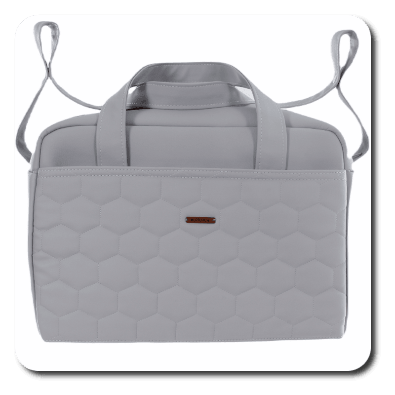 Bolso maternal en varios colores. Nueva temporada verano 2023. Colección Louis. Marca Uzturre.