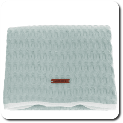 Cambiador para bebé en siete colores. Nueva temporada verano 2024. Colección Mencia. Marca Uzturre.