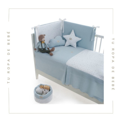 Edredón y Protector de cuna para bebé en cinco colores. Colección Ofelia. Nueva tempora invierno 2024. Marca Uzturre.