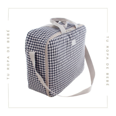 Maleta de viaje en dos colores. Colección Jacobo. Marca Uzturre. Nueva Temporada Verano 2024.