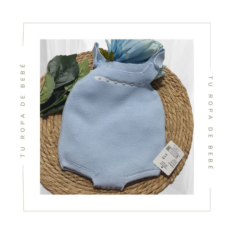 Peto de verano para bebé, color celeste. Marca Artesanía Granlei. Temporada verano.