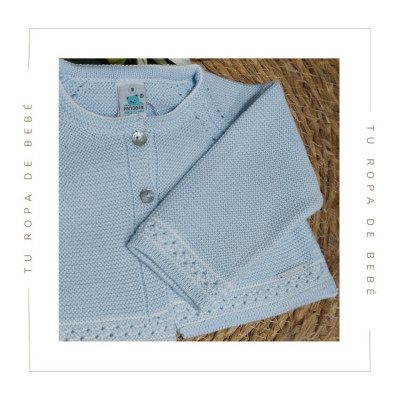 COLECCIÓN VERANO. Chaqueta corta cuello redondo