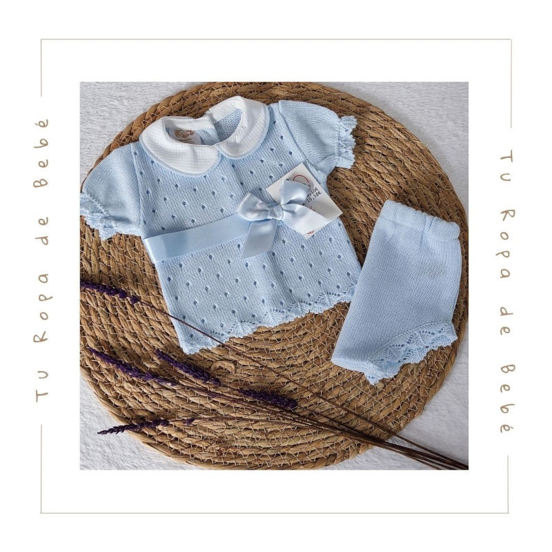 Conjunto de braguita para bebé en los colores celeste y verde agua. Marca Primbaby. Temporada Verano.