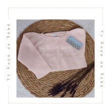 Chaqueta corta para bebé en color rosa. Marca Mac Ilusión. Temporada Verano.