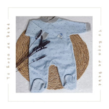 COLECCIÓN INVIERNO. Pijama largo bebé SONAJERO Sardón