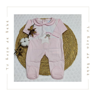 COLECCIÓN VERANO. Pijama enterizo bebé VAQUITA Sardón
