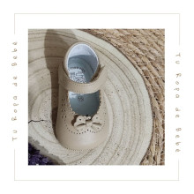 NUEVA COLECCIÓN. Peuque bebé niña LAZO León Shoes