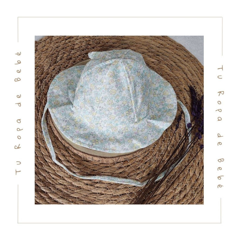 COLECCIÓN VERANO. Gorro bebé niña ALELI Paz Rodríguez
