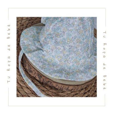 COLECCIÓN VERANO. Gorro bebé niña ALELI Paz Rodríguez