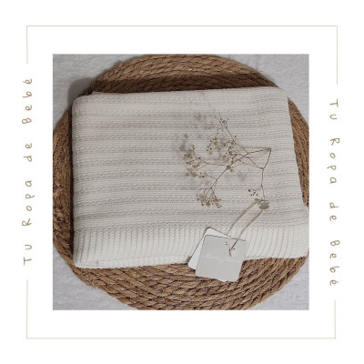 COLECCIÓN INVIERNO. Toquilla bebé TENEREZZA Martín Aranda