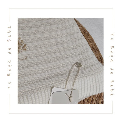 COLECCIÓN INVIERNO. Toquilla bebé TENEREZZA Martín Aranda