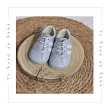 COLECCIÓN ATEMPORAL. Deportivos bebé Giovi