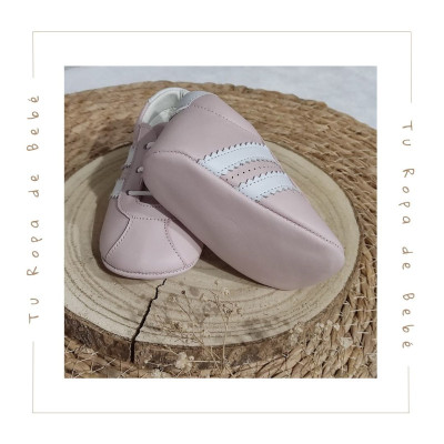 COLECCIÓN ATEMPORAL. Deportivos bebé Giovi